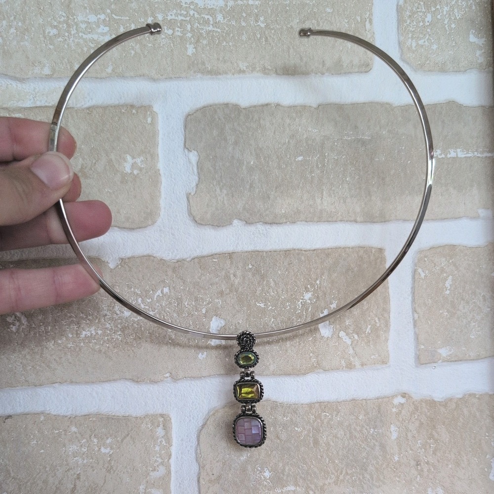 Lia Sophia EVOLVE Finish Collar Necklace With Pendant Signed silver color